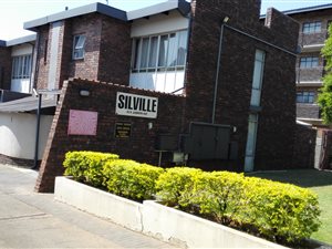 2 Bed Townhouse in Silverton
