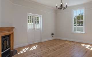 4 Bedroom House in Paardevlei