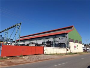 3300 m² Industrial space in Industria West