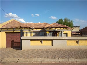 3 Bed House in Odinburg Gardens