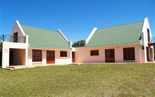4 Bedroom House in Cape St Francis