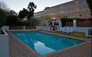 2 Bedroom Apartment in Glenhazel