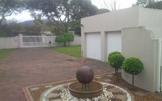 4 Bedroom House in Panorama