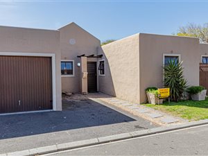 3 Bed House in Tableview