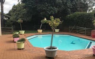 3 Bedroom House in Rooihuiskraal