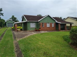 3 Bed House in Bisley