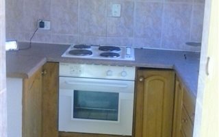 2 Bedroom Apartment in Jeppestown South