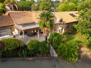 5 Bed House in Sunningdale
