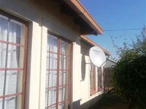 3 Bed House in Nellmapius
