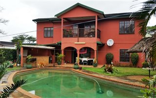 5 Bedroom House in Woodlands
