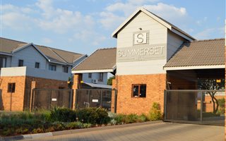2 Bedroom Duplex in Summerset