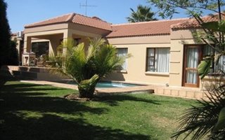 3 Bedroom House in Dainfern Ridge