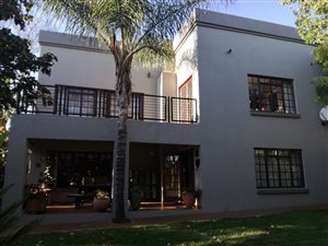 5 Bed House in Highveld