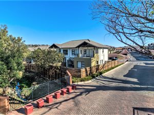 2 Bed Townhouse in Glen Eagles