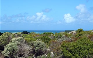 633 m² Land available in Suiderstrand