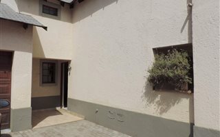 2 Bedroom Townhouse in Equestria