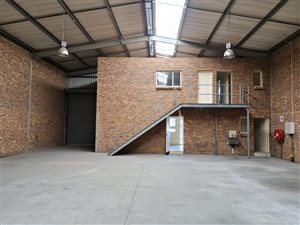 350 m² Industrial space in Wadeville