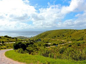 702 m² Land available in Fernwood