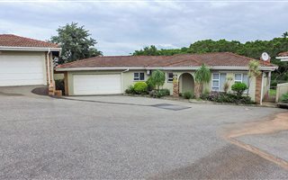 3 Bedroom Townhouse in Shelly Beach