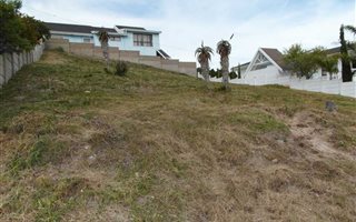 620 m² Land available in Aston Bay