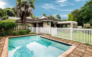 3 Bedroom Simplex in Atholl Heights