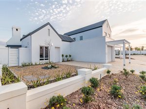 3 Bed House in Koelenbosch Country Estate