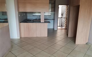 3 Bedroom Townhouse in Tulisa Park