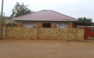 3 Bedroom House in Jouberton