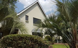 3 Bedroom House in Maroeladal