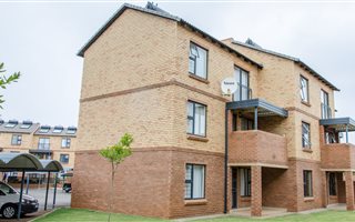 2 Bedroom Apartment in Faerie Glen