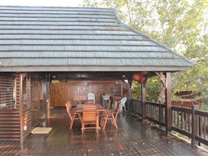4 Bed House in Sodwana