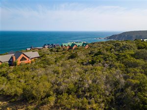 898 m² Land available in Herolds Bay