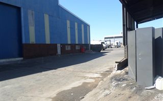 918 m² Commercial space in Prospecton Industrial