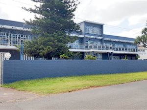 3 Bed House in Bluff