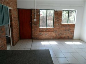 1 Bed Garden Cottage in Monavoni