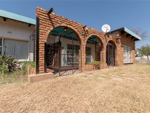 3 Bed House in Dunnottar