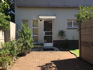 1 Bed Garden Cottage in Rietfontein