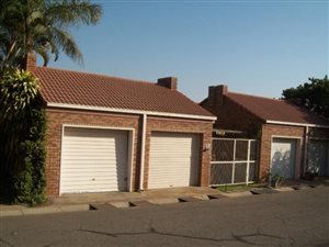 3 Bed Townhouse in Elandsrand
