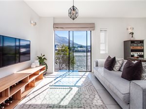 1 Bed Apartment in Observatory