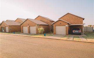 3 Bedroom Duplex in Amandasig