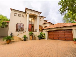 3 Bed House in Lynnwood Manor