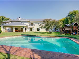 6 Bed House in Hurlingham