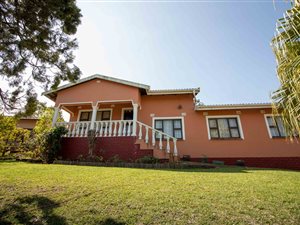 4 Bed House in Shallcross