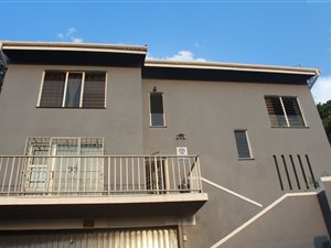 4 Bed House in Park Hill