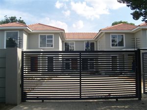2 Bed Townhouse in Cinderella
