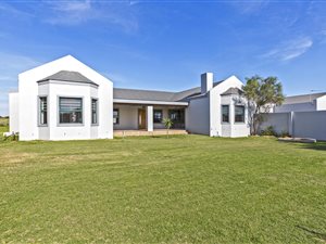 25 ha Farm in Langebaan