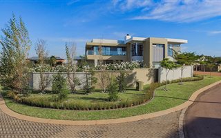 4 Bedroom House in Midlands Estate