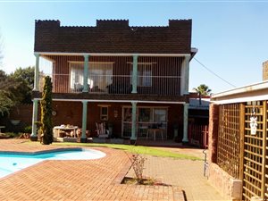 2 ha Farm in Rosashof