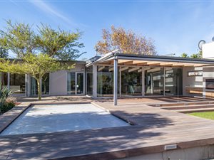3 Bed House in Constantia