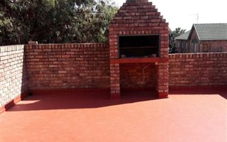 2 Bedroom Apartment in Florauna